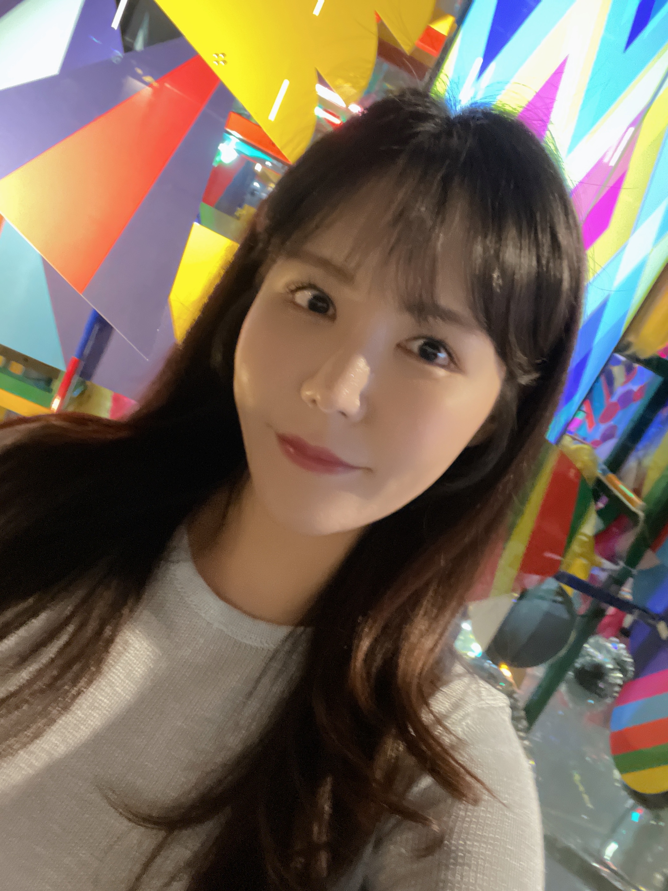 김화연 님의 리얼모델 신청입니다. 접수일 2025-05-07 00:45:06 